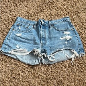 Levi 501 Jean shorts size 31